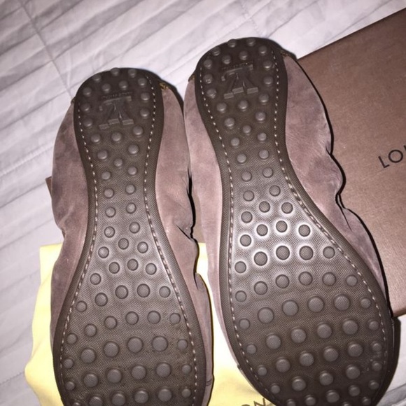 Selling my brand new Louis Vuitton - Picture 3 of 4